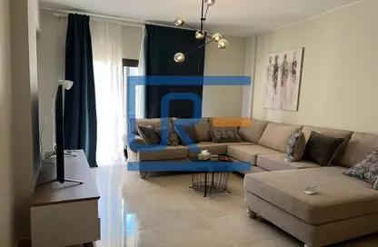 شقة - 2 غرف نوم - 2 حمامات للايجار في مون ريزيدنس - فيفث سكوير - التجمع الخامس - مدينة القاهرة الجديدة - القاهرة