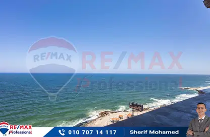 Apartment - 3 Bedrooms - 2 Bathrooms for sale in Al Geish Road - Camp Chezar - Hay Wasat - Alexandria