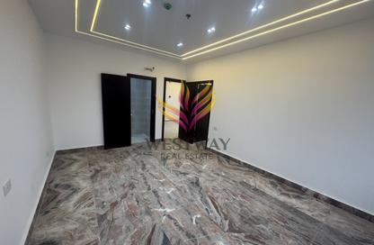 Office Space - Studio - 2 Bathrooms for rent in Zayed Dunes Complex - 6th District - Sheikh Zayed City - Giza