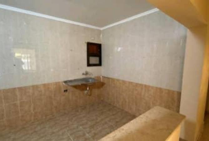 7937927 - Property Image 2