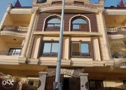 Apartment - 3 Bedrooms - 2 Bathrooms for rent in South Teseen St. - The 5th Settlement - New Cairo City - Cairo