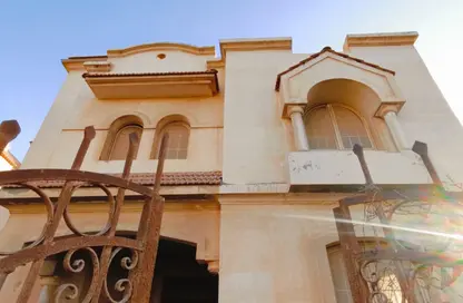 Villa - 5 Bedrooms - 5 Bathrooms for sale in Rawda - Al Wahat Road - 6 October City - Giza