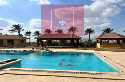 Farm - Studio for sale in Ofok - Cairo Alexandria Desert Road - 6 October City - Giza