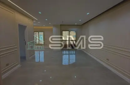 Apartment - 3 Bedrooms - 2 Bathrooms for sale in West Arabella - 5th Settlement Compounds - The 5th Settlement - New Cairo City - Cairo
