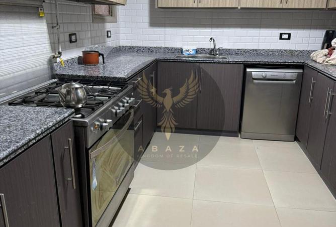 8324438 - Property Image 2