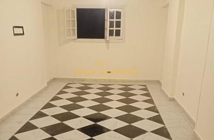 Apartment - 2 Bedrooms - 1 Bathroom for sale in El Asafra Bahary - Asafra - Hay Than El Montazah - Alexandria