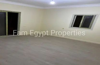 Apartment - 3 Bedrooms - 2 Bathrooms for sale in Zakaria Ahmed St. - El Banafseg 5 - El Banafseg - New Cairo City - Cairo