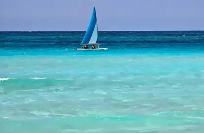 شاليه - 2 غرف نوم - 3 حمامات للبيع في بيت البحر - سيدي حنيش - الساحل الشمالي
