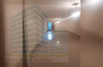 Apartment - 3 Bedrooms - 2 Bathrooms for rent in Al Mosheer Ahmed Ismail St. - Sidi Gaber - Hay Sharq - Alexandria