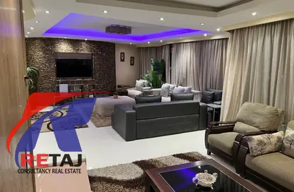 Apartment - 3 Bedrooms - 3 Bathrooms for sale in Ismail Al Kabbany St. - 1st Zone - Nasr City - Cairo Apartment - 3 Bedrooms - 3 Bathrooms for sale in Ismail Al Kabbany St. - 1st Zone - Nasr City - Cairo