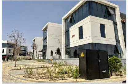 Office Space - Studio - 1 Bathroom for sale in Mountain View iCity - 5th Settlement Compounds - The 5th Settlement - New Cairo City - Cairo