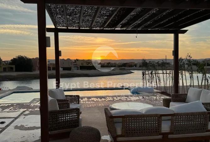 8241917 - Property Image 2