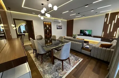 Apartment - 3 Bedrooms - 4 Bathrooms for sale in Eastown - 5th Settlement Compounds - The 5th Settlement - New Cairo City - Cairo