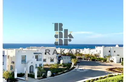 شاليه - 2 غرف نوم - 2 حمامات للبيع في ماونتن فيو راس الحكمة - راس الحكمة - الساحل الشمالي