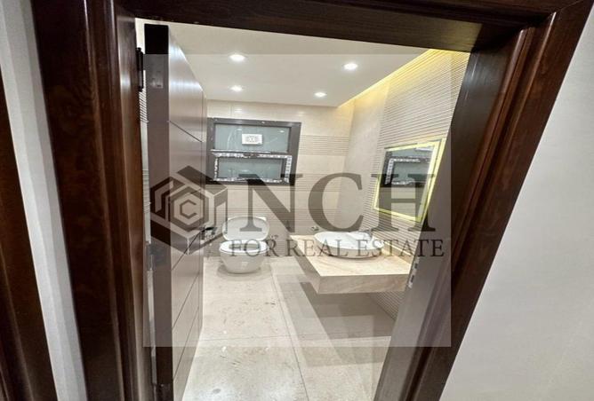 8022823 - Property Image 2