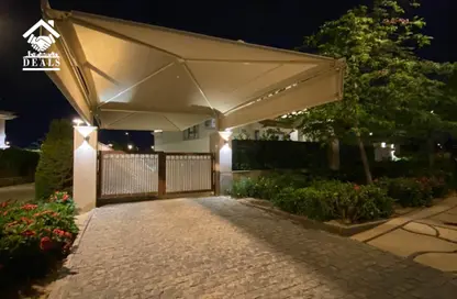 Villa - 4 Bedrooms - 5 Bathrooms for rent in Madinaty - Cairo
