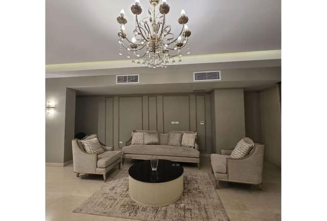 8233371 - Property Image 2