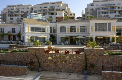 Apartment - 2 Bedrooms - 1 Bathroom for sale in Mountain View iCity - 5th Settlement Compounds - The 5th Settlement - New Cairo City - Cairo