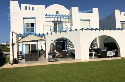 Chalet - 3 Bedrooms - 3 Bathrooms for sale in Mountain View - Ras Al Hekma - North Coast