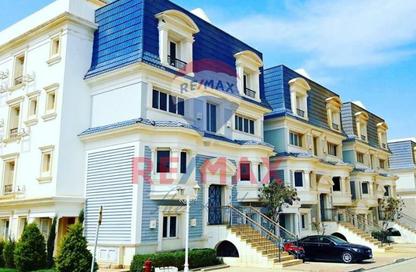 Villa - 3 Bedrooms - 3 Bathrooms for sale in Mountain View iCity - 5th Settlement Compounds - The 5th Settlement - New Cairo City - Cairo