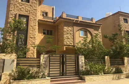 Villa - 4 Bedrooms - 5 Bathrooms for sale in Green Plaza 1 - New Zayed City - Sheikh Zayed City - Giza