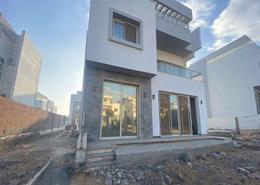 Townhouse - 3 bedrooms - 3 bathrooms for للبيع in Fifth Square - North Investors Area - New Cairo City - Cairo