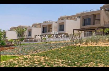Villa - 6 Bedrooms - 6 Bathrooms for sale in Palm Hills New Cairo - 5th Settlement Compounds - The 5th Settlement - New Cairo City - Cairo