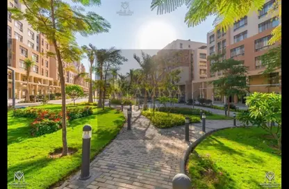 Apartment - 3 Bedrooms - 2 Bathrooms for sale in Al Maqsad - New Capital Compounds - New Capital City - Cairo