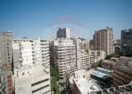 Apartment - 3 Bedrooms - 2 Bathrooms for sale in Zezenia - Hay Sharq - Alexandria