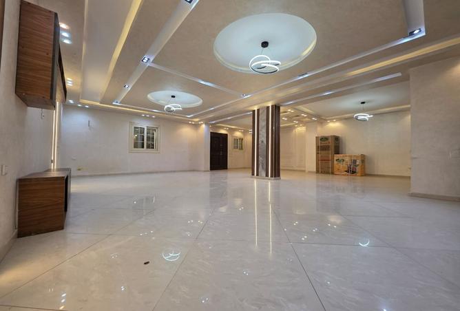 8444073 - Property Image 2