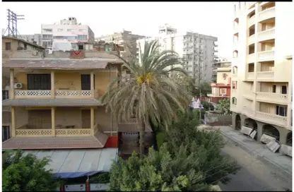 شقة - 3 غرف نوم - 2 حمامات للبيع في شارع القطان - ارض الجولف - مصر الجديدة - القاهرة