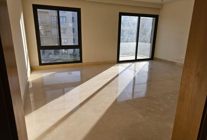 8081358 - Property Image 3