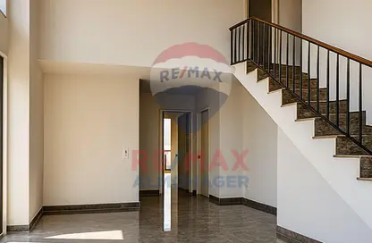 دوبلكس - 3 غرف نوم - 3 حمامات للايجار في أو ويست - كمبوندات 6 أكتوبر - مدينة 6 أكتوبر - الجيزة