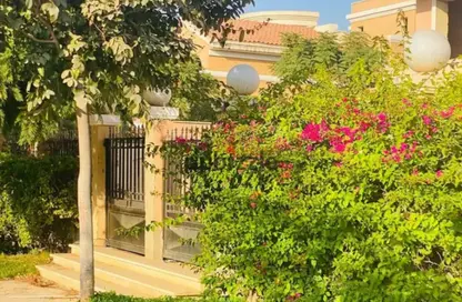 Villa - 6 Bedrooms - 5 Bathrooms for sale in Stone Park - 5th Settlement Compounds - The 5th Settlement - New Cairo City - Cairo