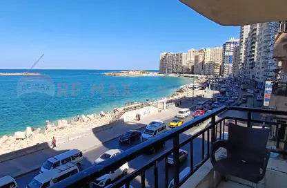 Apartment - 3 Bedrooms - 1 Bathroom for sale in Sidi Beshr - Hay Awal El Montazah - Alexandria
