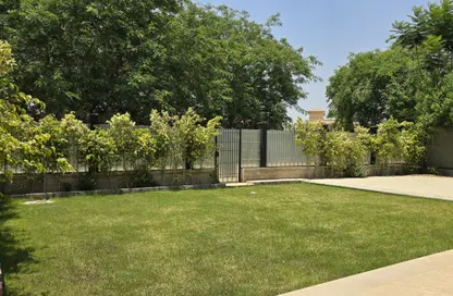 Villa - 4 Bedrooms - 3 Bathrooms for rent in Madinaty - Cairo