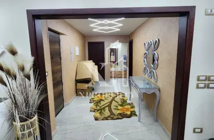(بنتهاوس  (روف - 6 غرف نوم - 4 حمامات للبيع في مدينة الخمائل - كمبوندات الشيخ زايد - الشيخ زايد - الجيزة