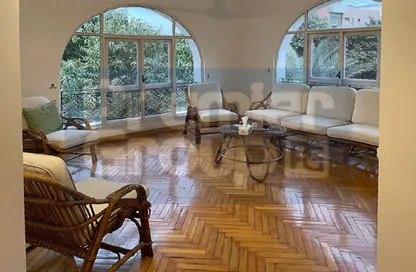 Apartment - 4 Bedrooms - 3 Bathrooms for sale in Zahraa Al Maadi St. - Degla - Hay El Maadi - Cairo
