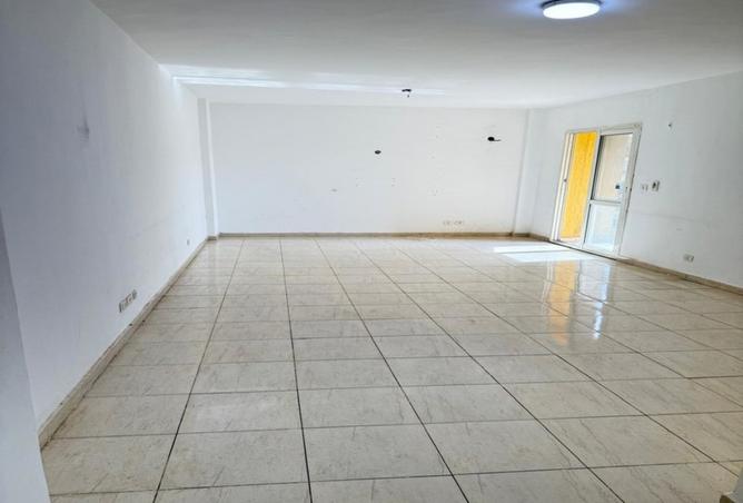 8335791 - Property Image 3