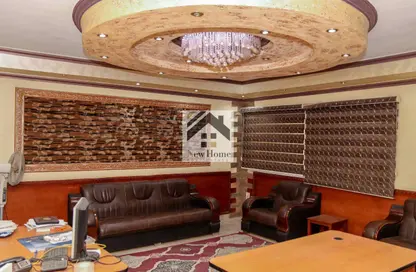 Apartment - 4 Bedrooms - 1 Bathroom for sale in Ashgar Darna - Zahraa El Maadi - Hay El Maadi - Cairo