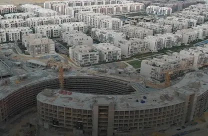 مطعم - استوديو - 1 حمام للبيع في مون ريزيدنس - فيفث سكوير - التجمع الخامس - مدينة القاهرة الجديدة - القاهرة