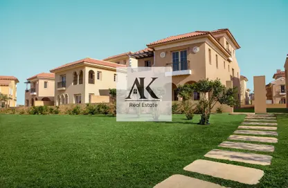 Townhouse - 4 Bedrooms - 5 Bathrooms for sale in Hyde Park - 5th Settlement Compounds - The 5th Settlement - New Cairo City - Cairo
