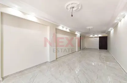 Apartment - 3 Bedrooms - 1 Bathroom for sale in Al Thalathini St. - El Montazah - Hay Than El Montazah - Alexandria