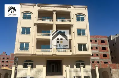 Apartment - 3 Bedrooms - 2 Bathrooms for sale in New Narges - New Cairo City - Cairo