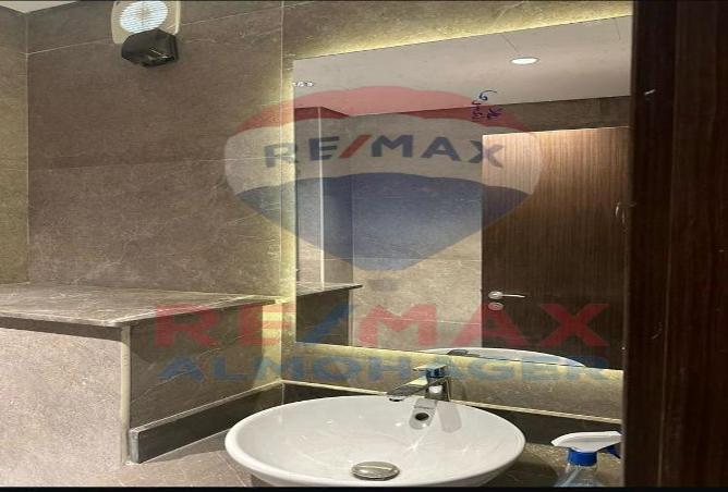 8239790 - صورة العقار 3