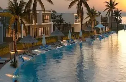 Chalet - 2 Bedrooms - 2 Bathrooms for sale in La Vista Bay - La Vista - Qesm Ad Dabaah - North Coast