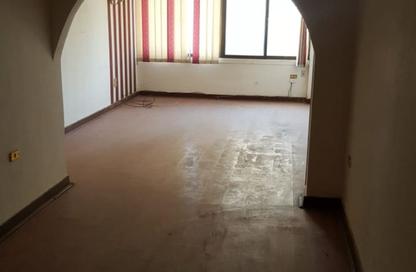 Apartment - 3 Bedrooms - 2 Bathrooms for rent in Nabil Al Wakkad St. - Ard El Golf - Heliopolis - Masr El Gedida - Cairo