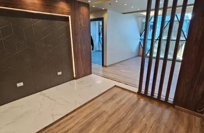 مساحات مكتبية - استوديو - 2 حمامات للايجار في كايرو بزنس بلازا - شارع التسعين الشمالي - التجمع الخامس - مدينة القاهرة الجديدة - القاهرة