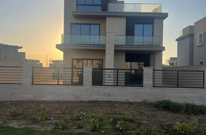 Villa - 4 Bedrooms - 4 Bathrooms for sale in The Estates - Sheikh Zayed Compounds - Sheikh Zayed City - Giza