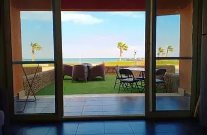Chalet - 2 Bedrooms - 2 Bathrooms for sale in Mountain View - Ras Al Hekma - North Coast